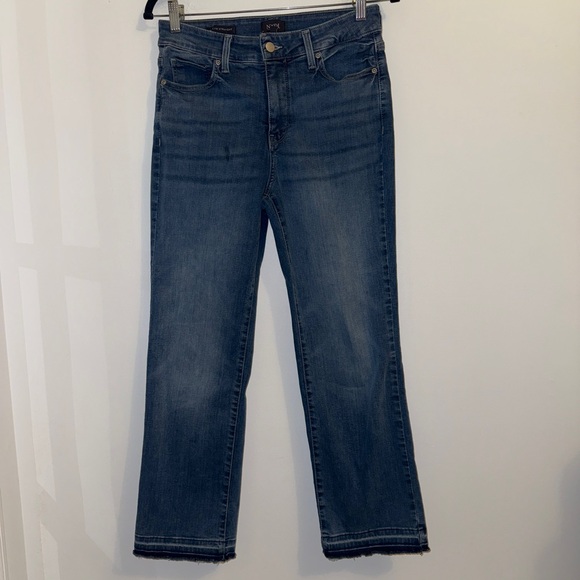 NYDJ Marilyn Straight Leg Jeans Bluewater Wash Release Hem | Size 4 - Picture 4 of 16